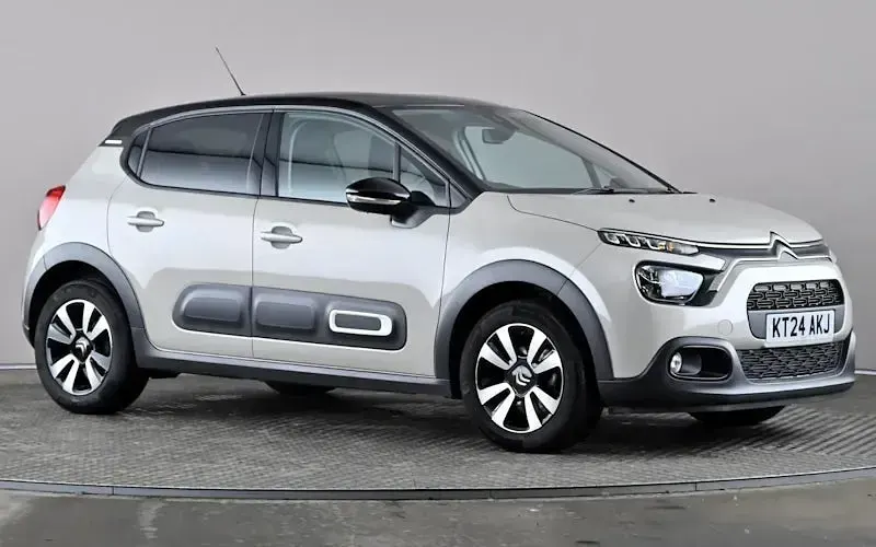 Begagnad Citroën C3 PureTech 83 HK (61 kW) 2024 Halvkombi