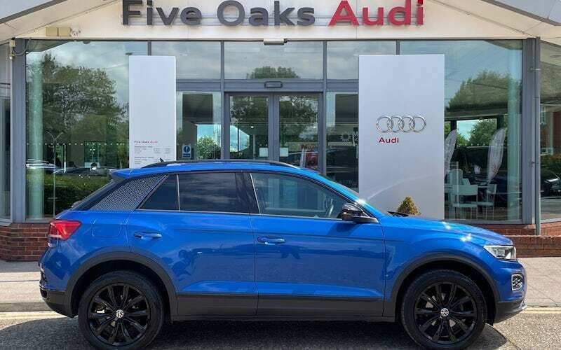 Blue Used 2021 VW T-Roc Black Edition SUV | £17,490 (Fair price) - Image 1/4