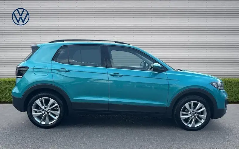 Used VW T-Cross SE 110 HP (80 kW) 2023 Makena turquoise premium metallic SUV