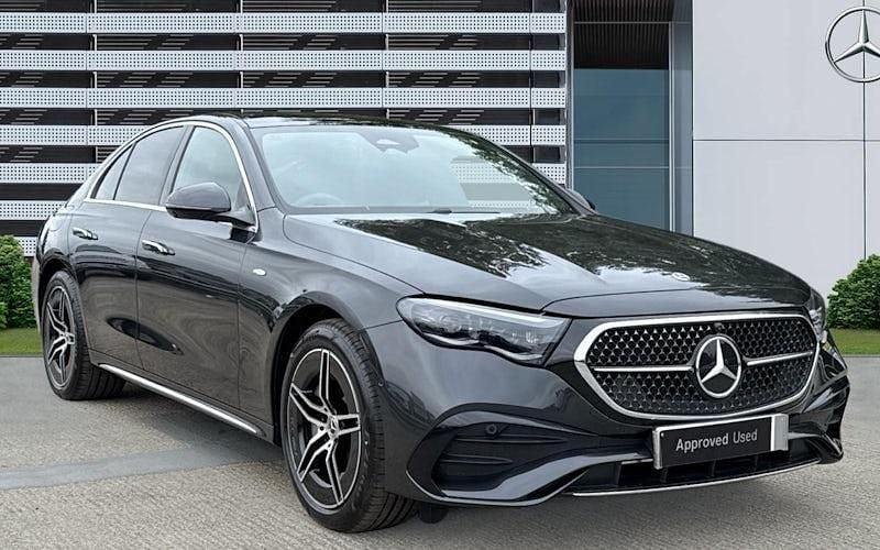 Grey New 2025 Mercedes E300 AMG Line Premium Sedan | £61,834 (Expensive) - Image 1/4