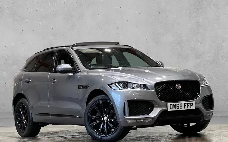 Used Jaguar F-Pace Chequered Flag 180 HP (132 kW) 2020 SUV