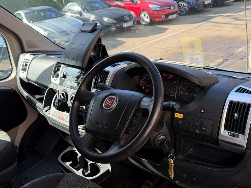 Used Fiat Ducato S 115 HP (84 kW) 2017 White Van