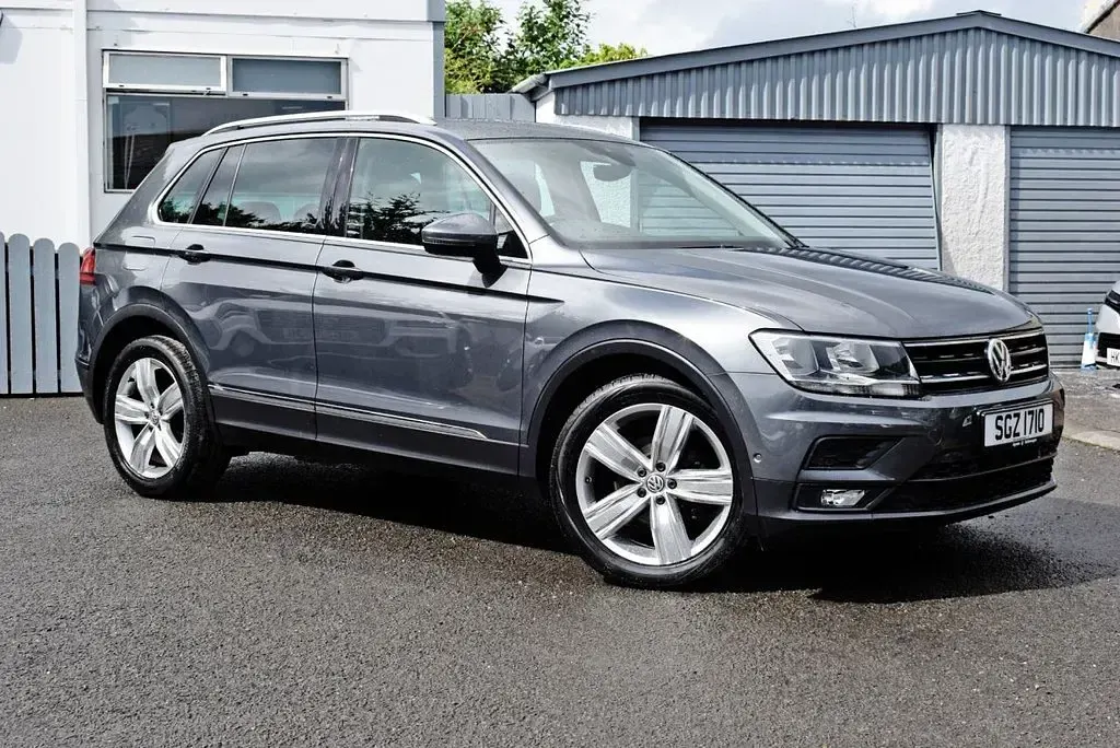 Used VW Tiguan Match 130 HP (95 kW) 2020 Grey SUV
