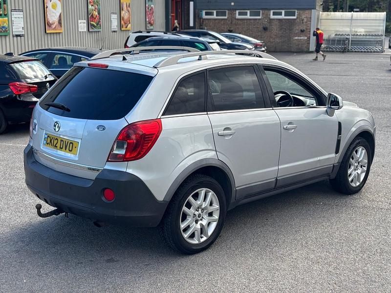 Used Vauxhall Antara 163 HP (119 kW) 2012 Silver SUV