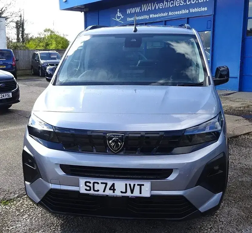 Second-hand Peugeot Rifter Access 2025 Gri Monovolum