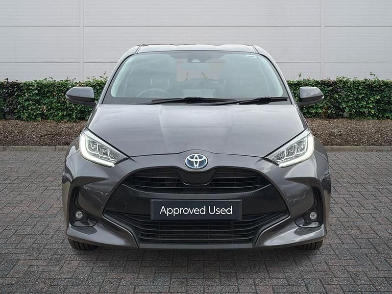 Used Toyota Yaris Hybrid Design 2022 Grey Hatchback