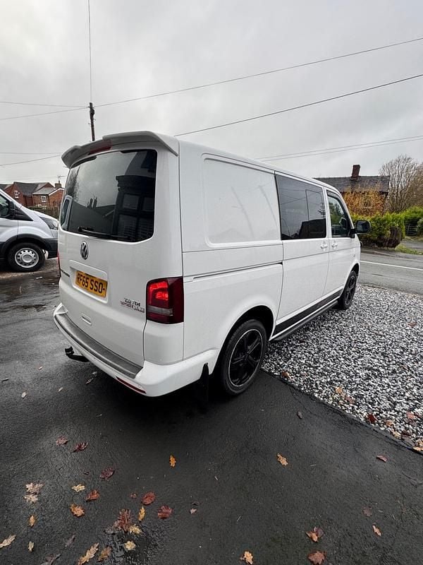 Used VW T6 Sportline 180 HP (132 kW) 2015 White Van