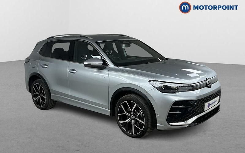 Used 2026 VW Tiguan R-line SUV | £33,349 (Fair price) - Image 1/4
