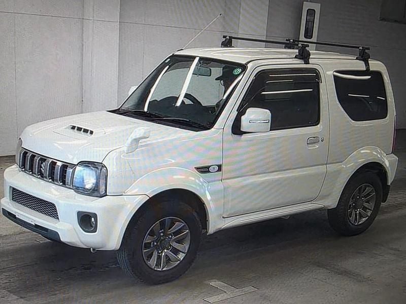 Used Suzuki Jimny 85 HP (62 kW) 2015 SUV