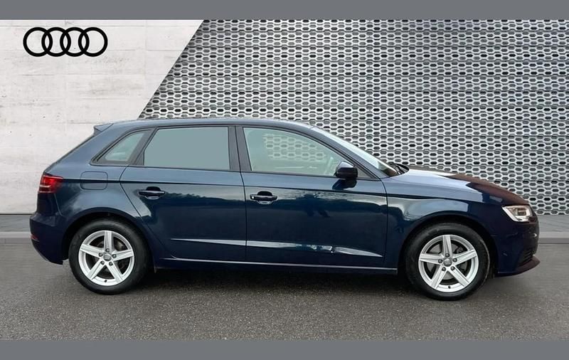 Used Audi A3 147 HP (108 kW) 2020 Blue Sedan