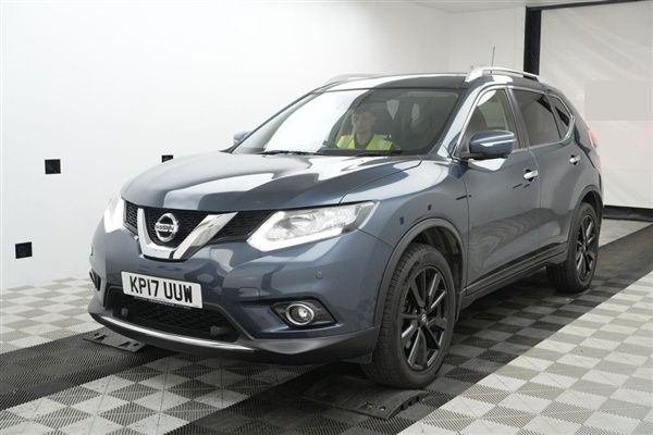 Blue Used 2017 Nissan X-Trail N-Vision SUV | £9,695 (Fair price) - Image 1/1
