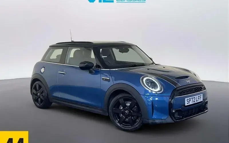 Used Mini Cooper S Classic 178 HP (130 kW) 2022 Hatchback