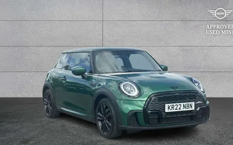 Used Mini Cooper Hatch 136 HP (100 kW) 2022 Hatchback