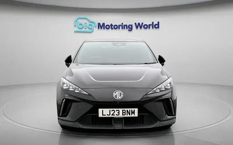 Used MG MG4 EV Trophy 150 kW (204 HP) 2025 Hatchback
