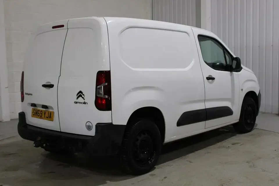 Used Citroën e-Berlingo PureTech 2020 White
