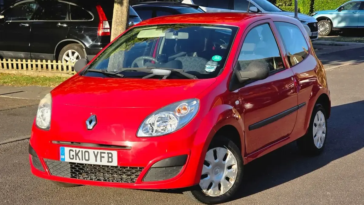 Used Renault Twingo 2010 Red Hatchback