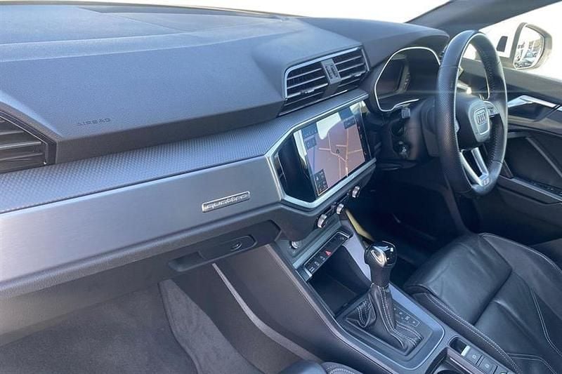 Used Audi Q3 S-Line 190 HP (139 kW) 2019 Ibis white SUV