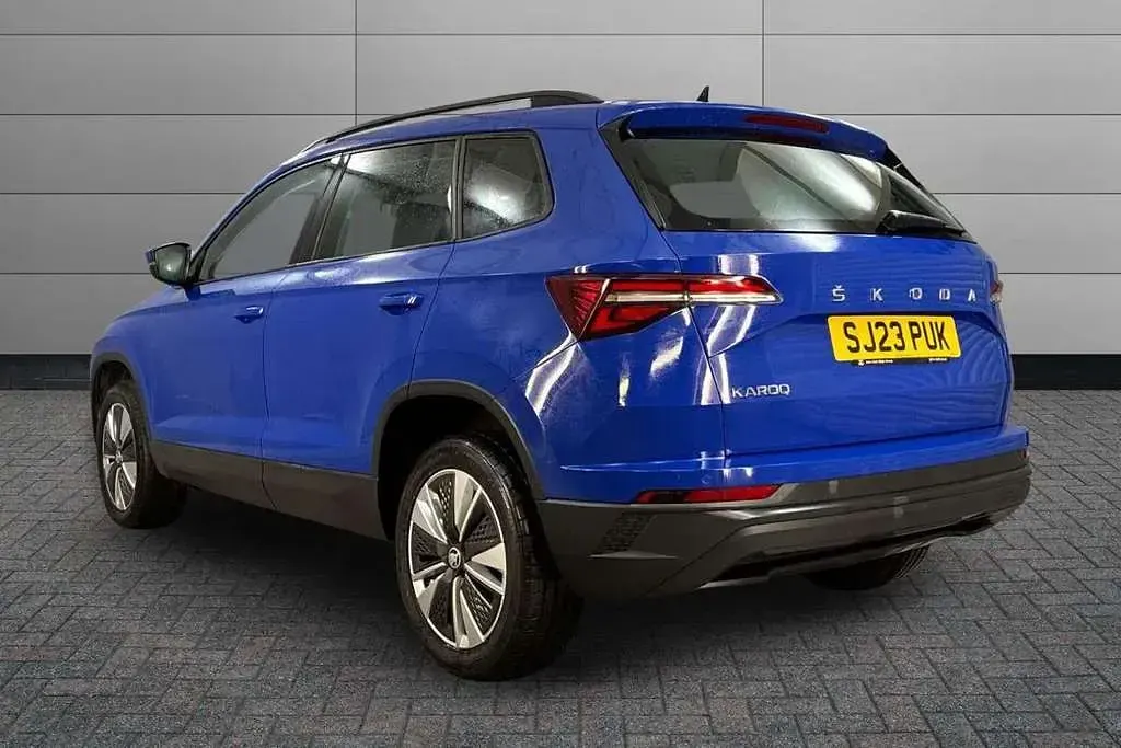 Used Skoda Karoq SE Drive 108 HP (79 kW) 2023 Blue SUV