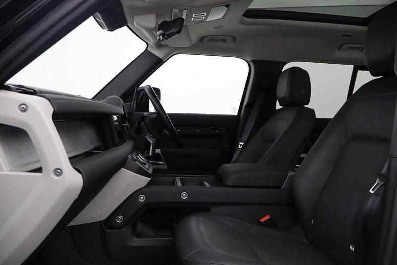 Used Land Rover Defender 250 HP (183 kW) 2024 Black SUV