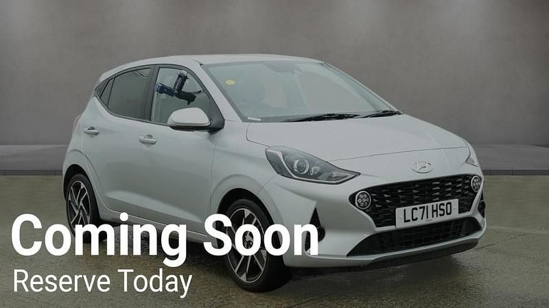 Used Hyundai i10 Premium 2021 Silver Hatchback