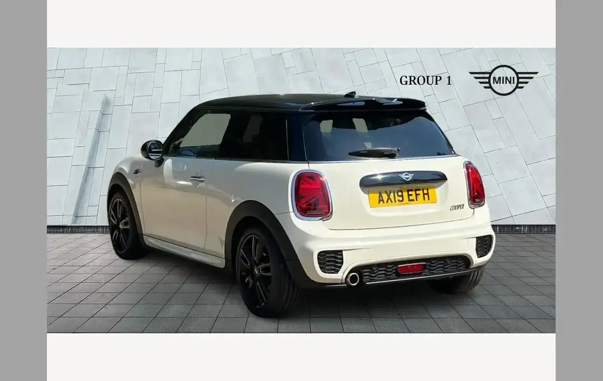 Used Mini Cooper Hatch 136 HP (100 kW) 2019 White Hatchback