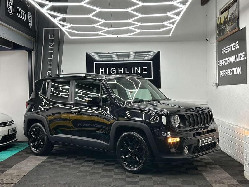 Black Used 2022 Jeep Renegade Night Eagle SUV | £14,995 (Fair price) - Image 1/4