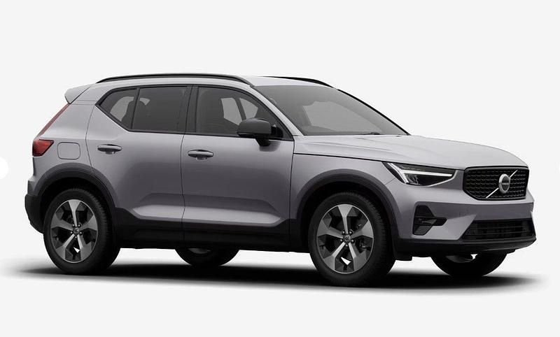 New Volvo XC40 Plus 163 HP (119 kW) 2026 Silver SUV