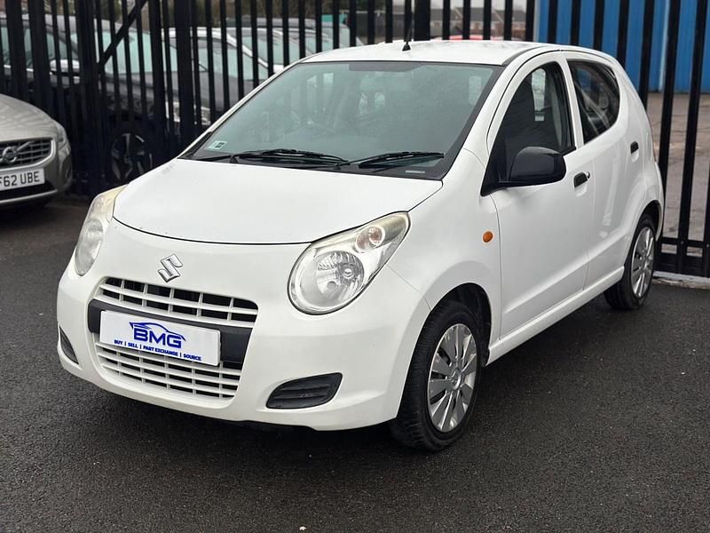 Used Suzuki Alto 2013 White Hatchback