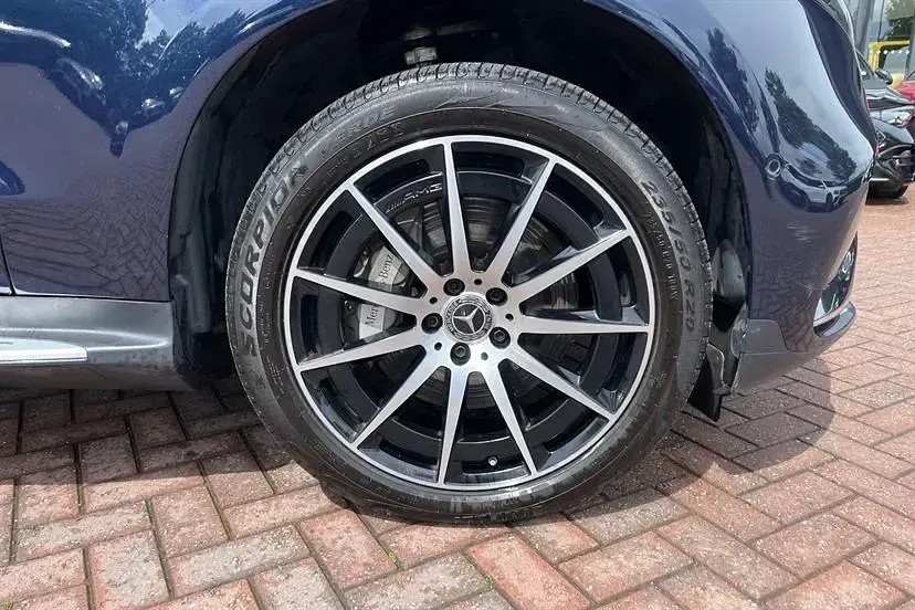 Used Mercedes EQC400 AMG line 300 kW (408 HP) 2024 Blue SUV