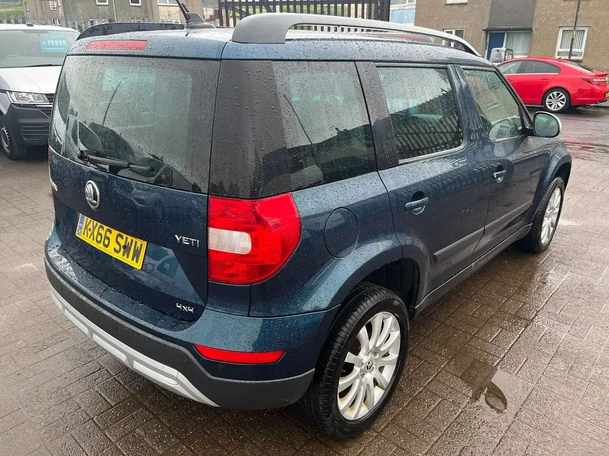 Used Skoda Yeti SE 150 HP (110 kW) 2016 Blue SUV