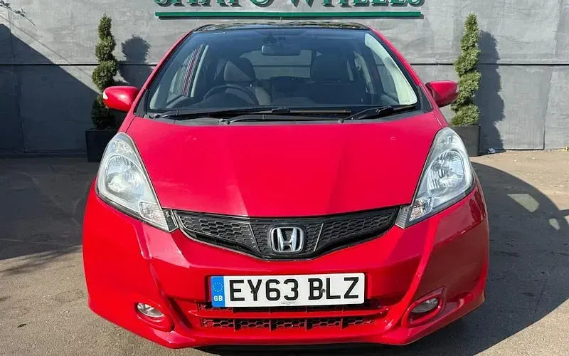Used Honda Jazz EX 99 HP (72 kW) 2013 Red Hatchback