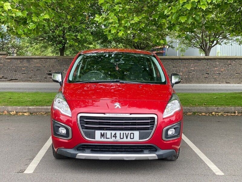 Red Used 2014 Peugeot 3008 Active Hatchback | £3,995 (Good price) - Image 1/4