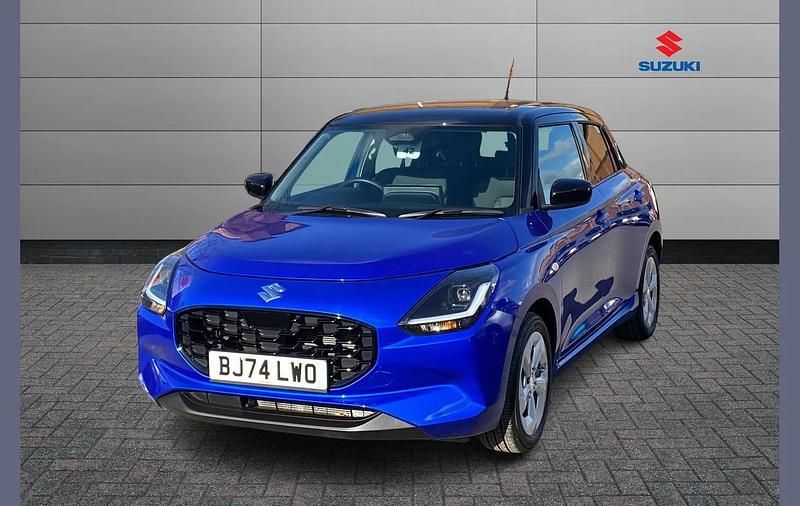 Used Suzuki Swift 82 HP (60 kW) 2024 Blue Hatchback