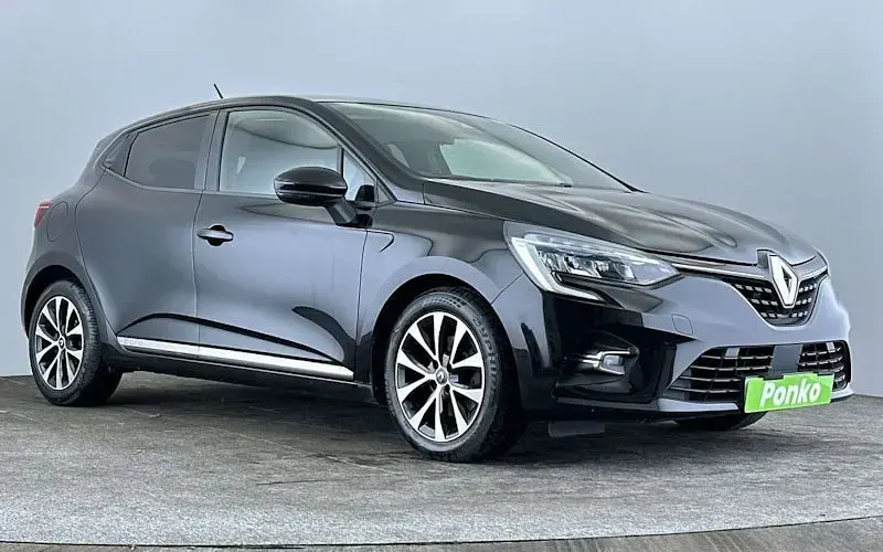 Used Renault Clio Iconic 86 HP (63 kW) 2020 Hatchback