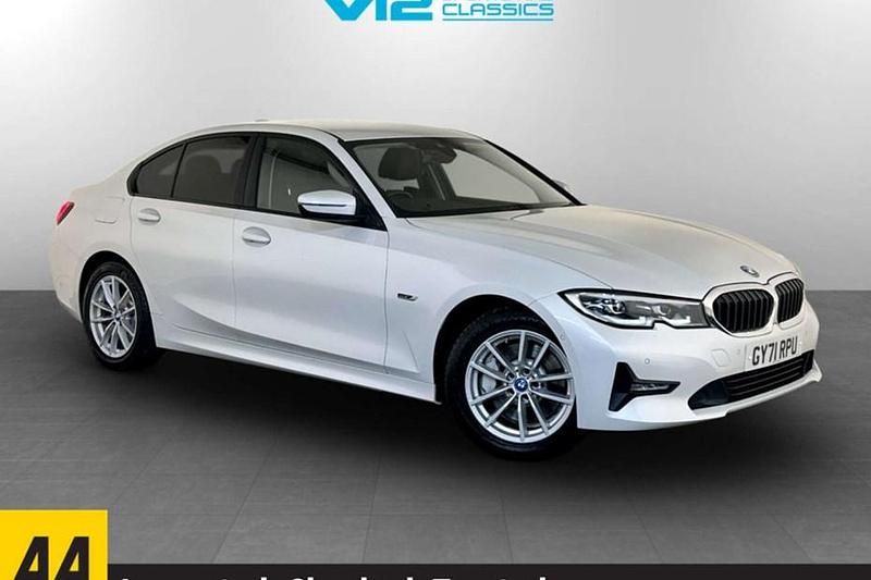 Used BMW 330e Comfort Edition 292 HP (214 kW) 2021 White Sedan