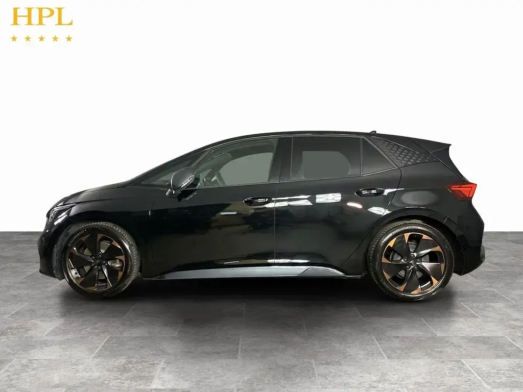 Used Cupra Born e-Boost 169 kW (231 HP) 2025 Black Hatchback