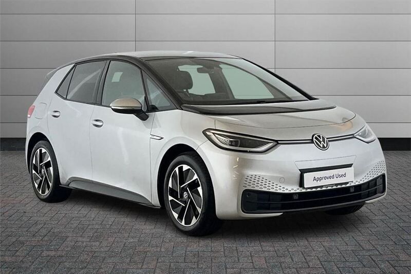 Silver Used 2021 VW ID.3 Pro Performance Hatchback | £15,290 (Fair price) - Image 1/4