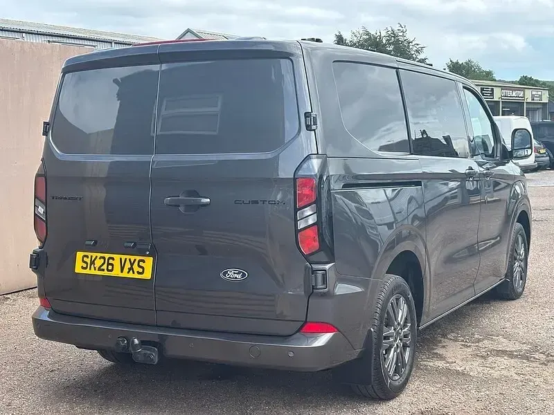 Used Ford Transit Custom Limited 170 HP (125 kW) 2026 Grey Van
