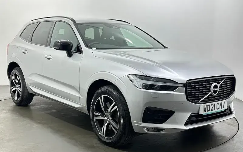 Used Volvo XC60 R-Design 197 HP (144 kW) 2021 SUV