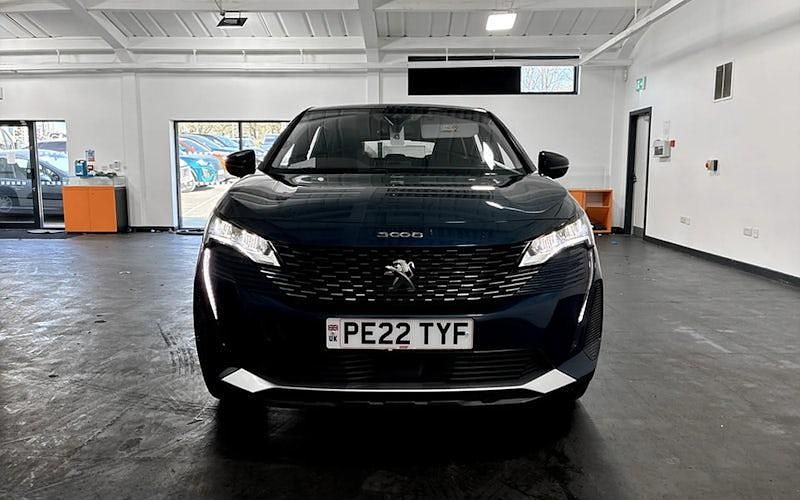 Used Peugeot 3008 Active Premium 131 HP (96 kW) 2022 SUV