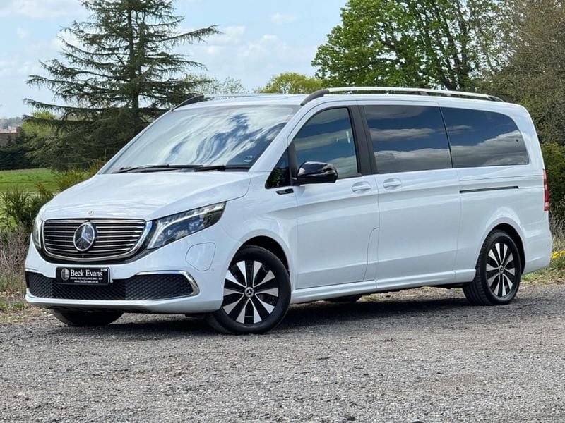 White Used 2021 Mercedes EQV300 Premium | £27,917 - Image 1/3