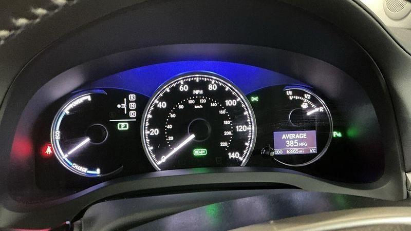 Used Lexus CT200h 2011 Blue Hatchback