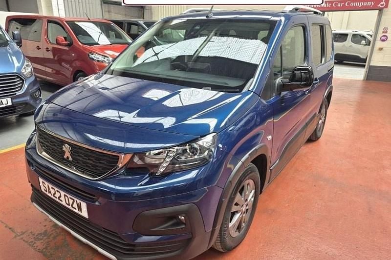 Blue Used 2022 Peugeot Rifter Allure MPV | £14,495 (Fair price) - Image 1/1