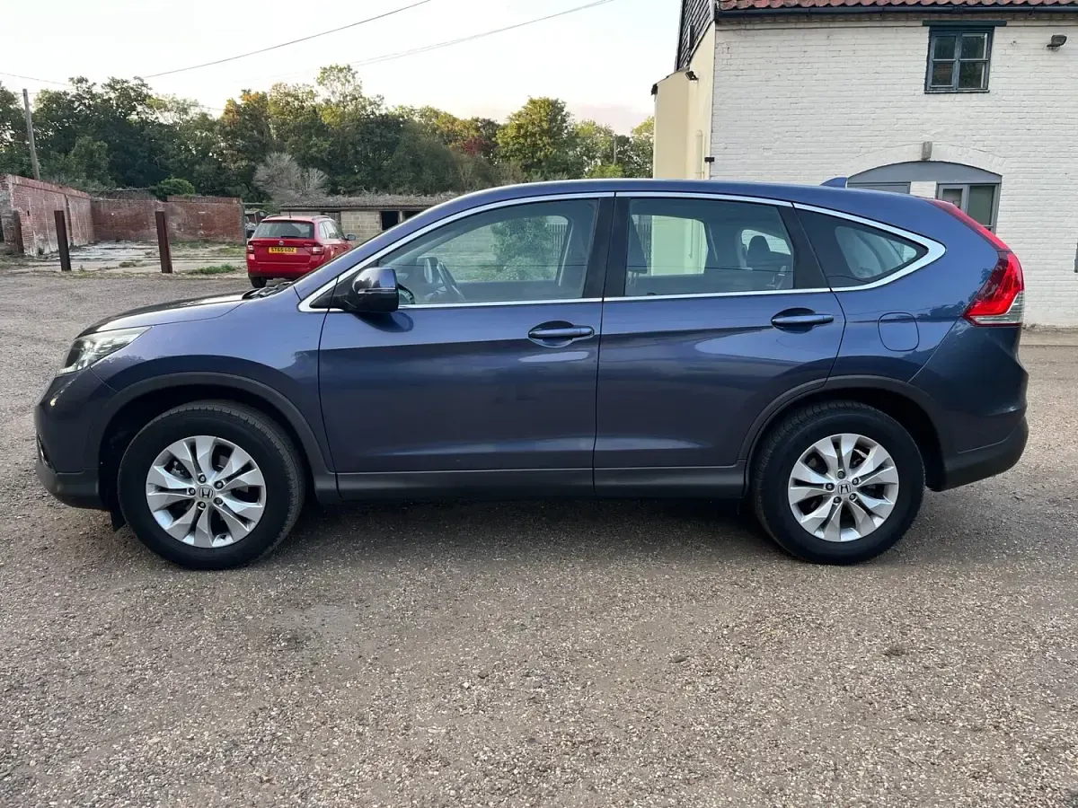 Used Honda CR-V SE 120 HP (88 kW) 2014 Blue SUV