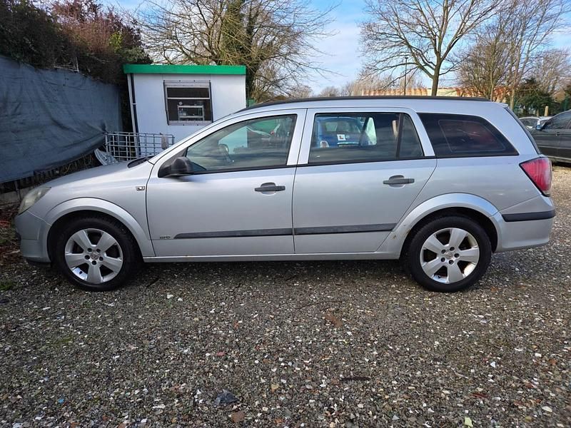 Used Vauxhall Astra 2006 Silver Estate