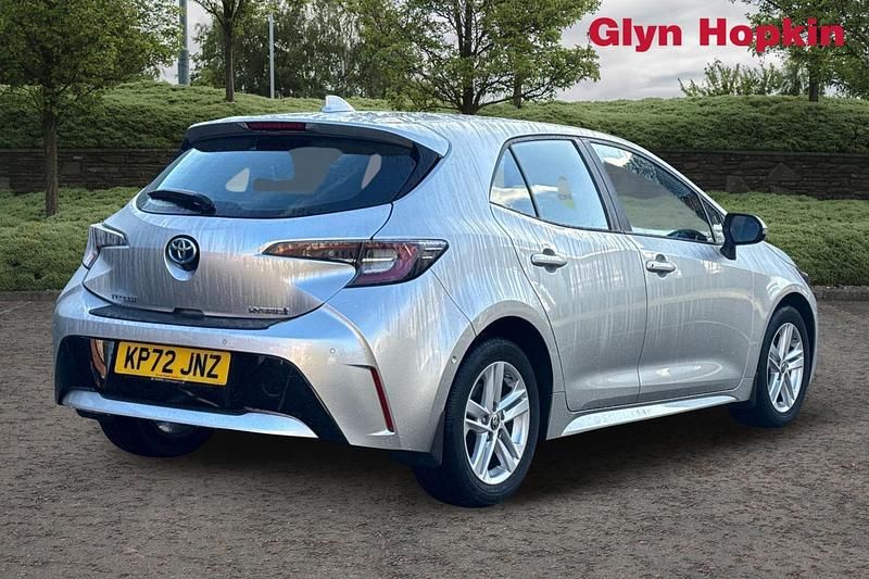 Used Toyota Corolla 2022 Silver Hatchback