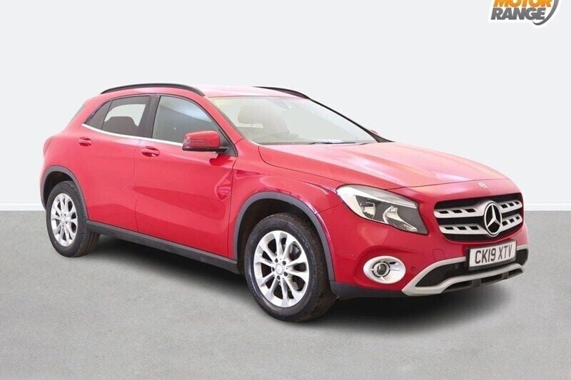 Red Used 2019 Mercedes GLA200 Executive SUV | £14,895 (Good price) - Image 1/1