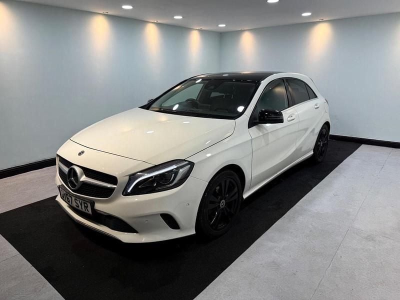 Used Mercedes A160 Premium 102 HP (75 kW) 2017 White Hatchback