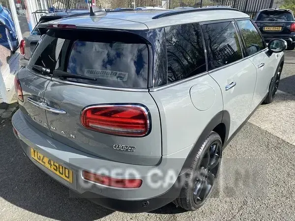 Gebraucht Mini Cooper Clubman Exclusive 2022 Grau Kombi