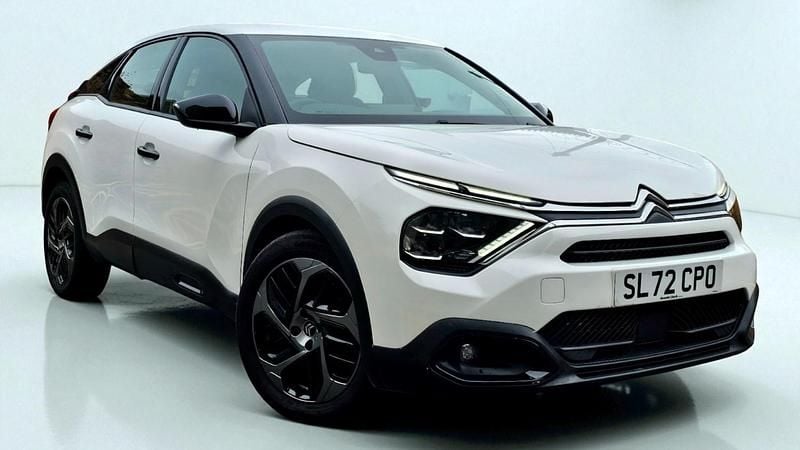 Used Citroën C4 PureTech 100 HP (73 kW) 2022 White Hatchback